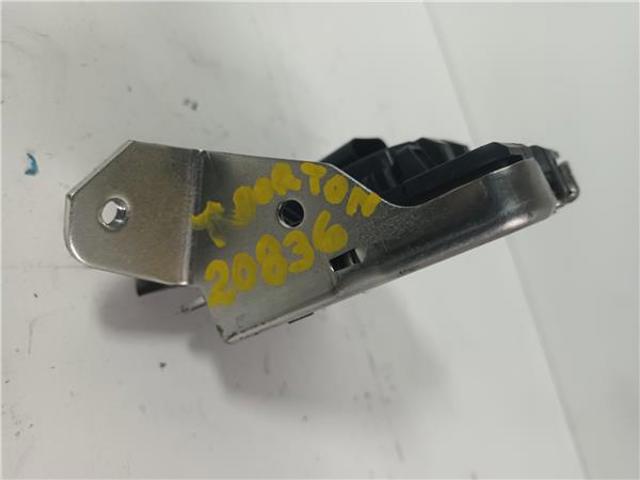MERCEDES A0999068600 Motor de apertura/cierre del cierre del maletero (puerta trasera 3/5)  en stock Valencia
