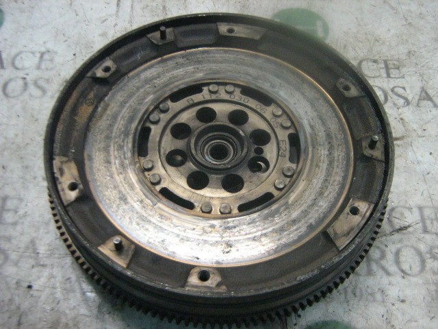 Volante de motor A1120300605 MERCEDES