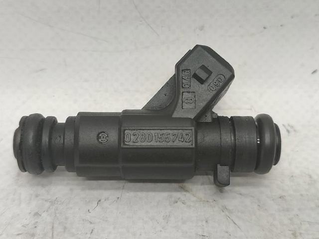 MERCEDES A1120780049 Inyector  en stock Salamanca