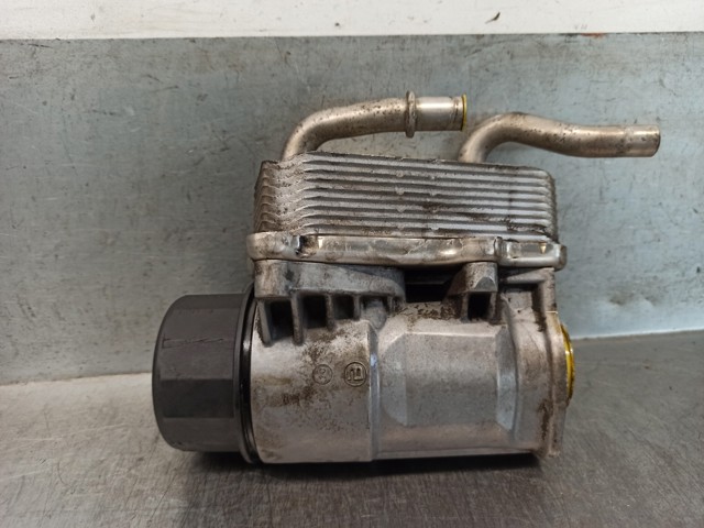 MERCEDES A1121880401 Radiador de aceite comprar Pamplona