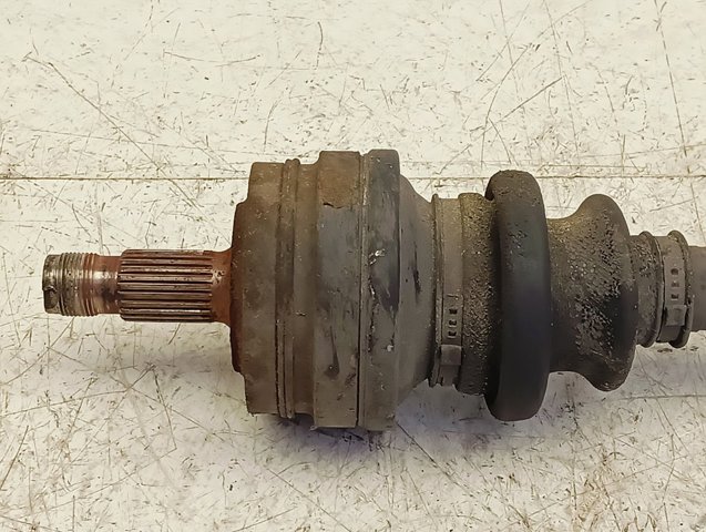 A1243508810 MERCEDES Semieje comprar Alcalá