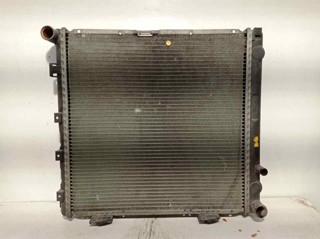 Radiador del motor A1245006203 MERCEDES