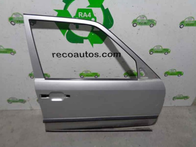 Puerta de coche, delantera, derecha A1247202405 Mercedes