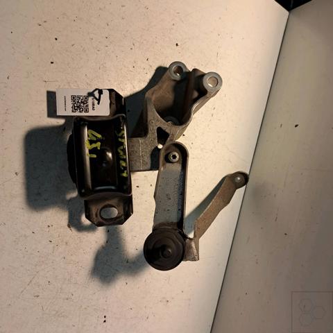 A1322200148 MERCEDES Soporte izquierdo del motor  comprar en Lleida