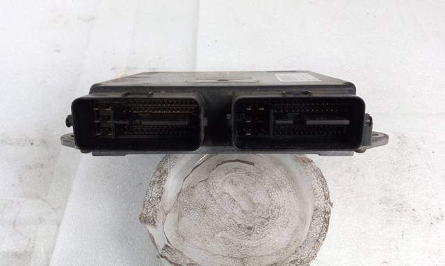 Módulo de control del motor Mitsubishi Colt VI (Z3A)