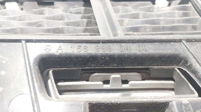 A1568806400 Mercedes