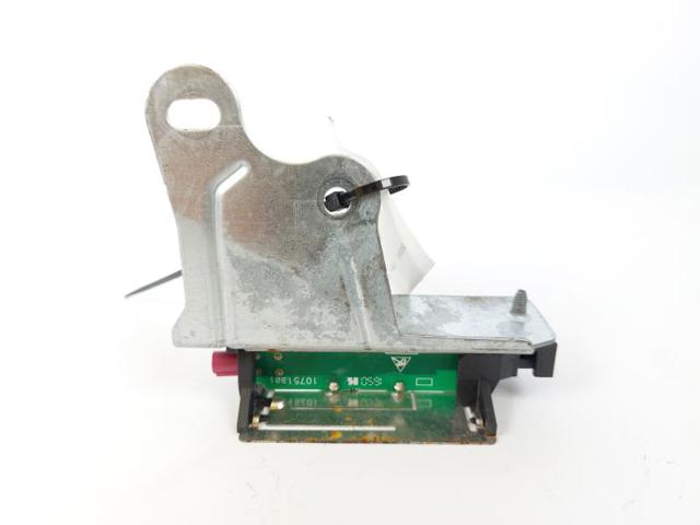 MERCEDES A1569050902 Antena  en stock Valencia