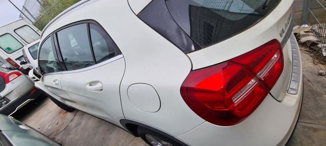 A1569061358 Piloto trasero interior izquierdo  comprar en Zaragoza