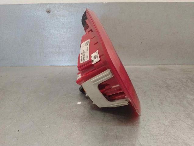 A1569061358 Piloto trasero interior izquierdo  disponible Burgos