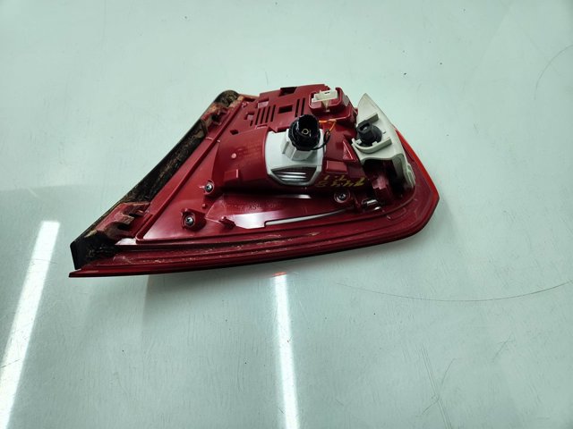 MERCEDES A1569061358 Piloto trasero interior izquierdo  disponible Lugo