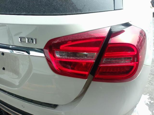 A1569061458 MERCEDES Piloto trasero interior derecho  disponible Ourense