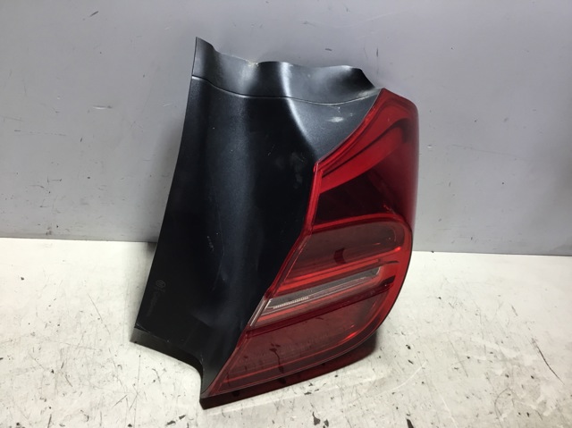 A1569062058 MERCEDES Piloto trasero derecho  en stock Huelva