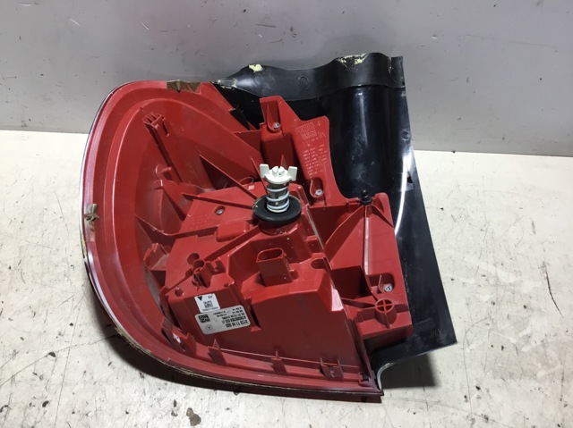MERCEDES A1569062058 Piloto trasero derecho comprar Barcelona