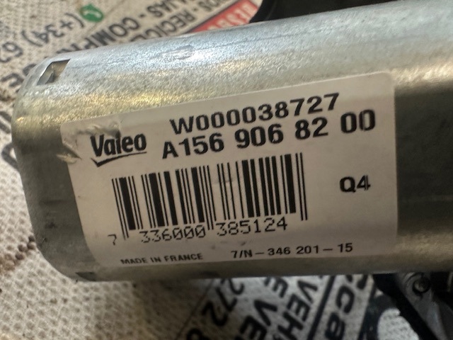 A1569068200 MERCEDES Motor del limpiaparabrisas trasero  disponible Alicante
