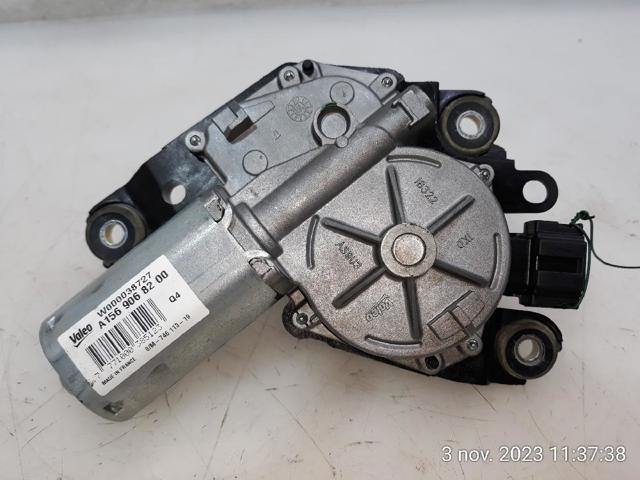 MERCEDES A1569068200 Motor limpiaparabrisas, trasera  en stock Salamanca