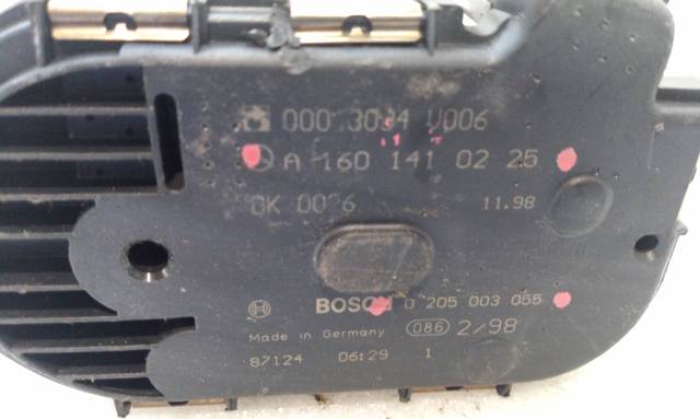 MERCEDES A1601410225 Cuerpo de aceleración completo  comprar en Ponferrada