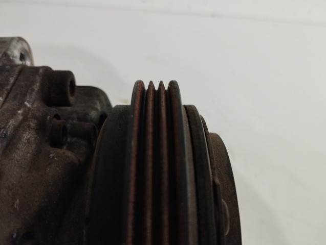 MERCEDES A1602300111 Compresor de aire acondicionado  comprar en Murcia