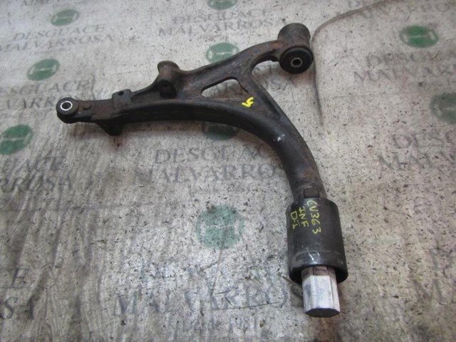 A1633300807 MERCEDES Brazo inferior izquierdo de la suspensión delantera  en stock Gandía
