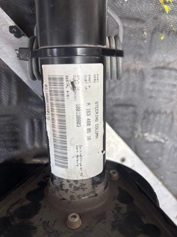 Comprar Columna de dirección Mercedes ML/GLE  W163 a bajo precio