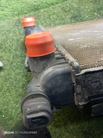 A1635000103 Radiador de refrigeración del motor  disponible Utrera