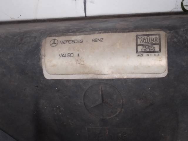 A1635000155 Difusor del radiador de refrigeración con motor y hélice  comprar en Reus