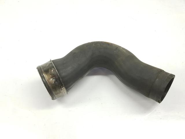 Tubo flexible de aire de sobrealimentación derecho A1635016082 Mercedes