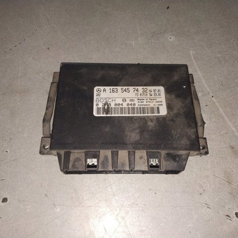 MERCEDES A1635457432 Módulo de control del asistente de aparcamiento  en stock Terrassa