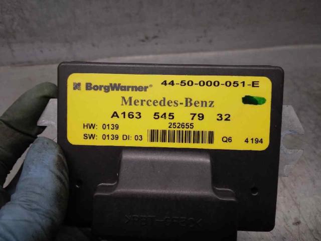 MERCEDES A1635457932 Módulo de control de la caja de transferencia  comprar en Murcia