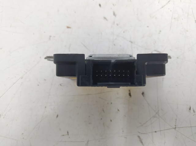 A1635457932 MERCEDES Módulo de control de la caja de transferencia  en stock Huelva