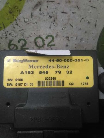A1635457932 Módulo de control de la caja de transferencia  en stock Granada