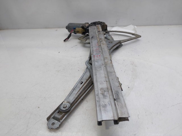 A1637201146 Mecanismo de elevalunas de la puerta delantera izquierda  comprar en Pontevedra