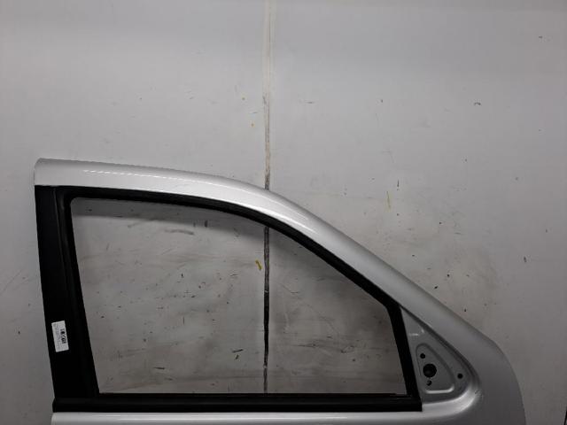 MERCEDES A1637201605 Puerta delantera derecha  en stock Salamanca