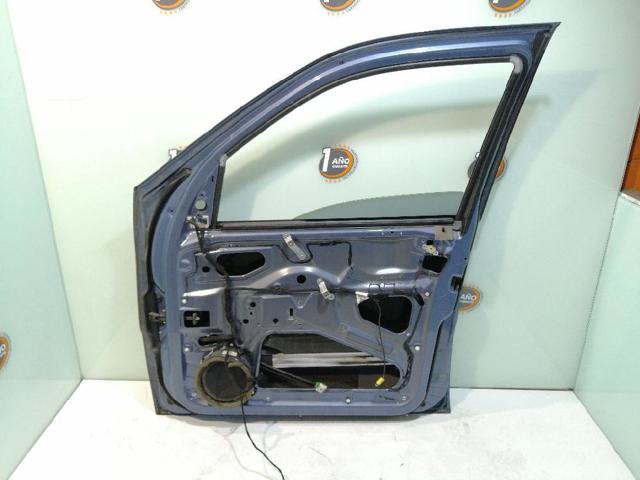 A1637201605 MERCEDES Puerta delantera derecha comprar Bilbao