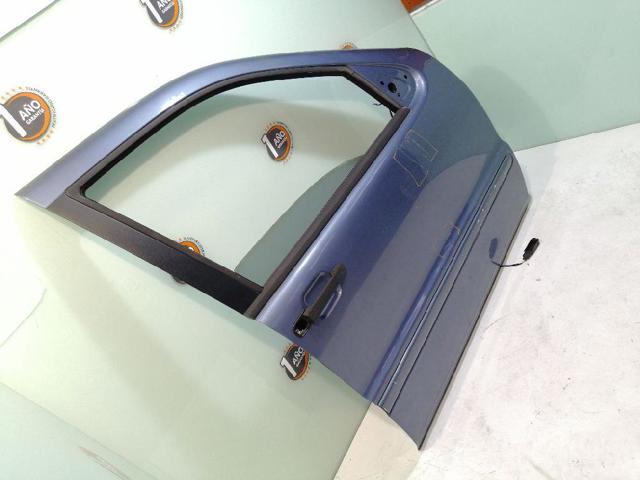 MERCEDES A1637201605 Puerta delantera derecha  en stock Salamanca