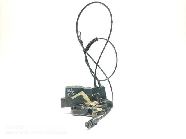 Cerradura de puerta trasera izquierda A1637302535 Mercedes