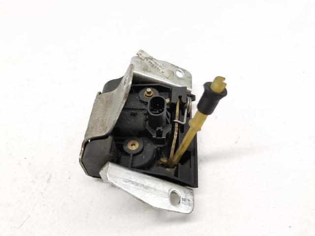 MERCEDES A1637400235 Cerradura de maletero  en stock Terrassa