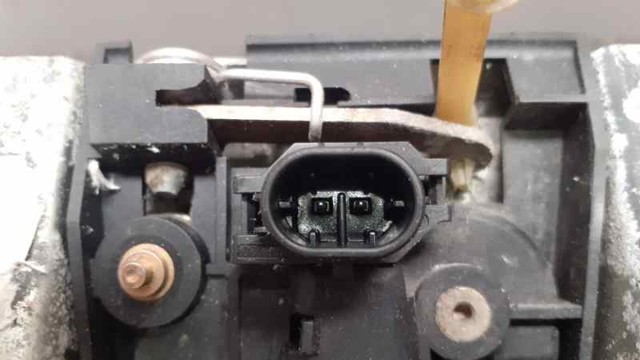 A1637400235 MERCEDES Cerradura de maletero comprar Alcalá