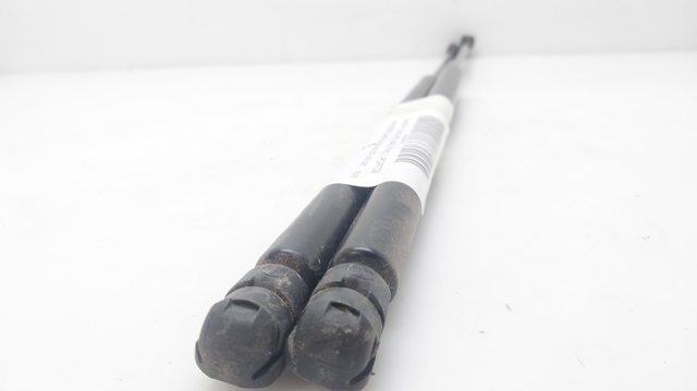 A1637400345 MERCEDES Amortiguador maletero  en stock Huelva