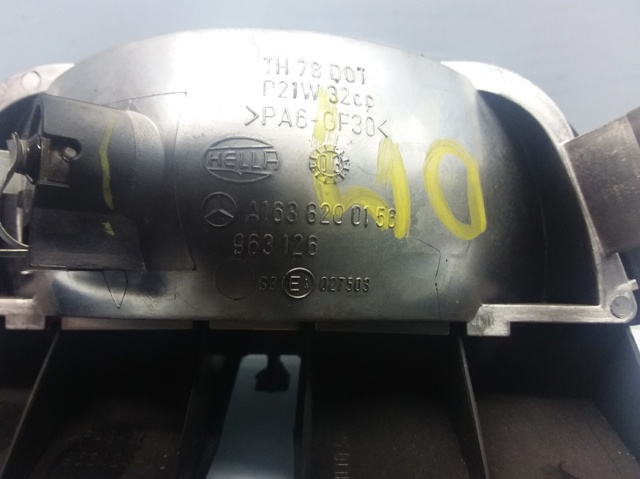A1638200156 MERCEDES Tercera luz de freno comprar Bilbao