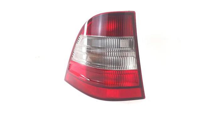 MERCEDES A1638200164 Piloto trasero izquierdo  en stock Salamanca