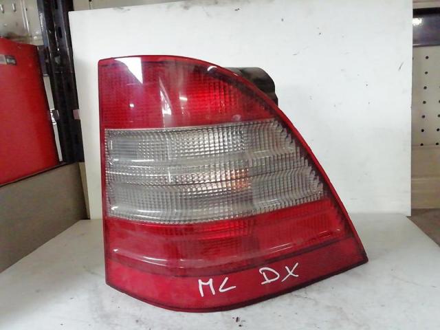 MERCEDES A1638200264 Piloto trasero derecho  en stock Valencia