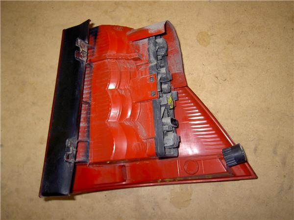 A1638201964 Piloto trasero izquierdo  en stock Sabadell