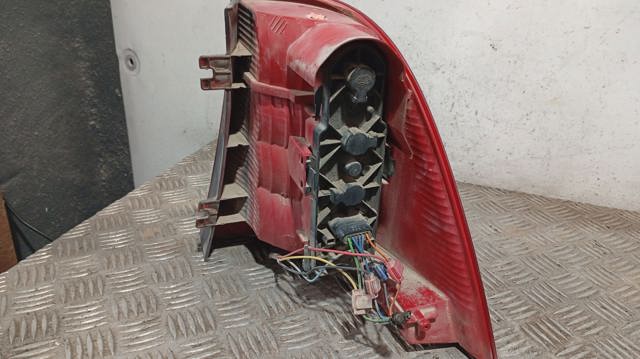 MERCEDES A1638201964 Piloto trasero izquierdo  disponible Valladolid