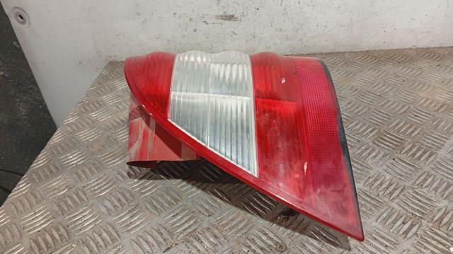 A1638201964 Piloto trasero izquierdo comprar Girona