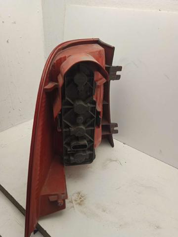 A1638202064 Piloto trasero derecho  en stock Sabadell