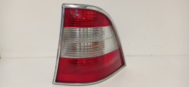 MERCEDES A1638202064 Piloto trasero derecho  comprar en Ponferrada