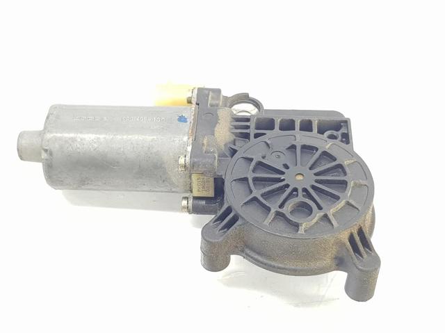 Motor eléctrico, elevalunas, puerta delantera derecha A1638202842 Mercedes