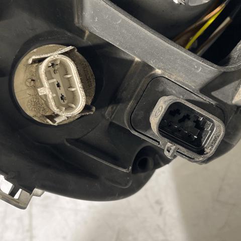 MERCEDES A1638203761 Faro izquierdo  en stock Valencia