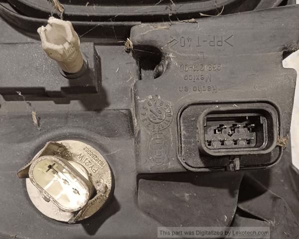 A1638203761 Faro izquierdo  en stock Sabadell