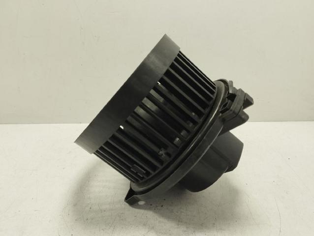MERCEDES A1638204142 Motor del ventilador del calefactor  disponible Valladolid